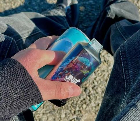 Ontdek de Toekomst van Vapen met JNR: Een Frisse Kijk op Elektronische Sigaretten